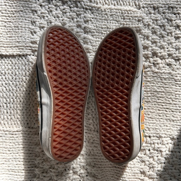 Vans Liberty of London Alice in Wonderland Sneakers - Picture 4 of 6